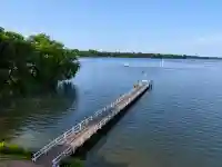 Ausblick vom Balkon der Wohnung 106 auf den Steg